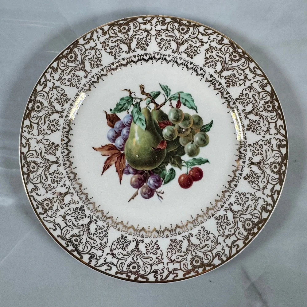 Lot of‎ 6 Salem Ovenproof Salad Plates Fruit Pattern 23K Gold Rims 7.25